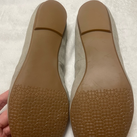 Violet & Red gray suede flats size 11 - Picture 2 of 5